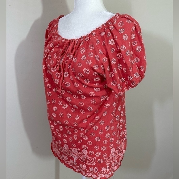 Susan Lawrence sz med top boho style in a Cotten blend. The color is a salmon - Picture 7 of 15